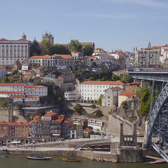 Day 1. Arrival to Oporto
