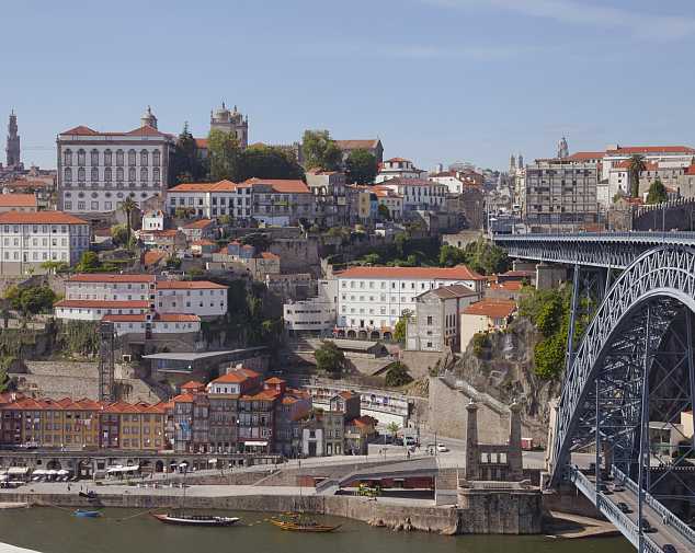 Day 1. Arrival to Oporto