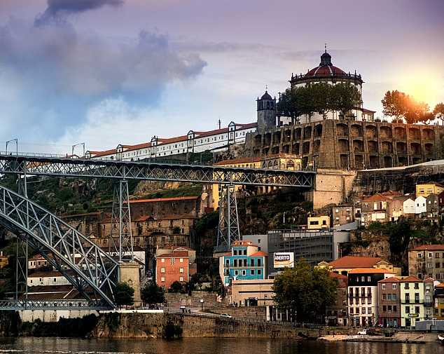 Day 1. Arrival to Oporto
