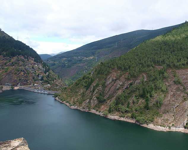 Day 4. Pola de Allande - Grandas de Salime (36,8 Km)