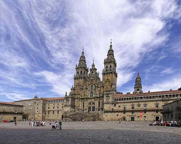 Day 8. Breakfast in Santiago de Compostela and end of services