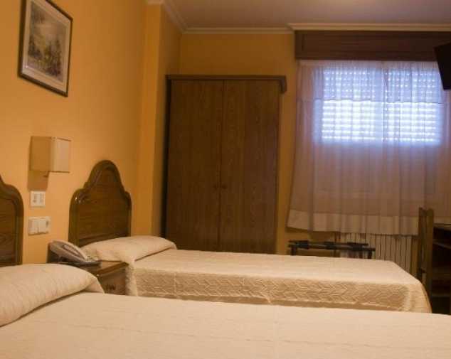 Guesthouses in Neda