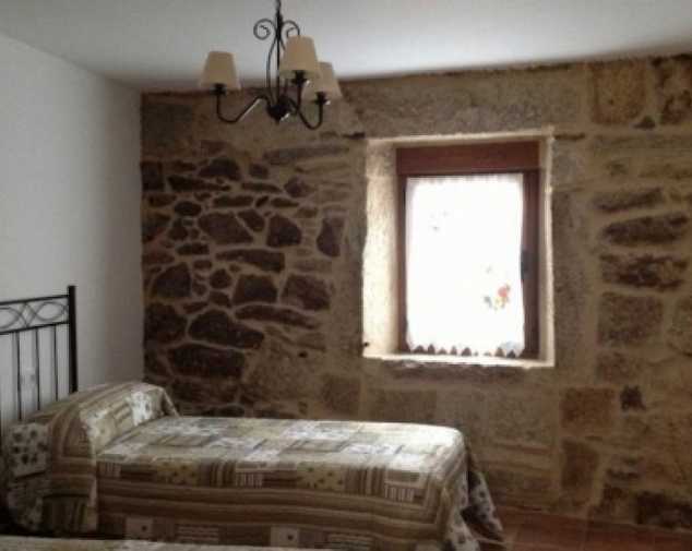 Guesthouses in Oseira