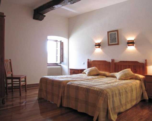 Guesthouses in RoncesvallesGuesthouses in Estella