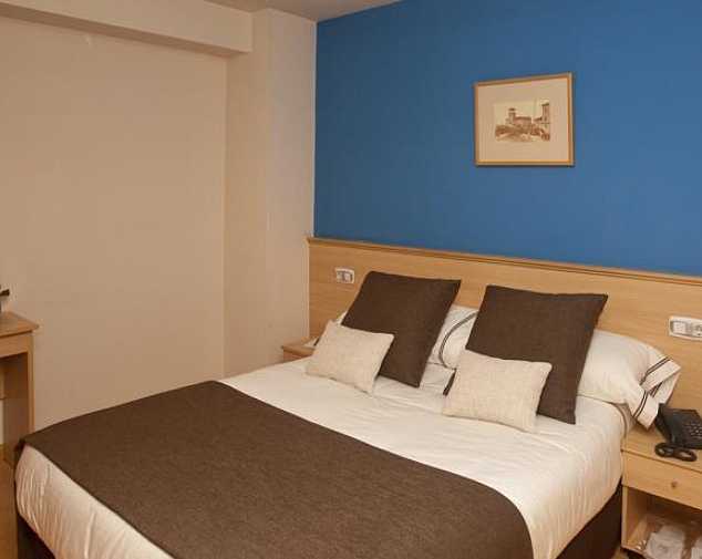 Guesthouses & Inns