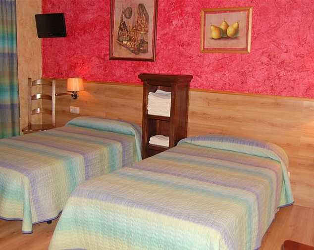 Guesthouses & Inns