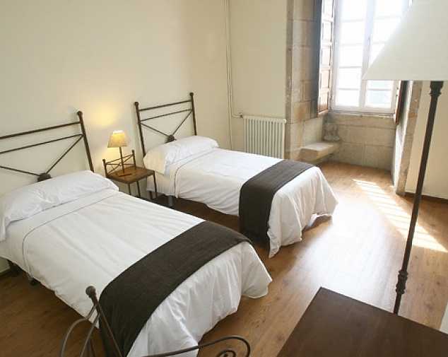 Guesthouses & Inns