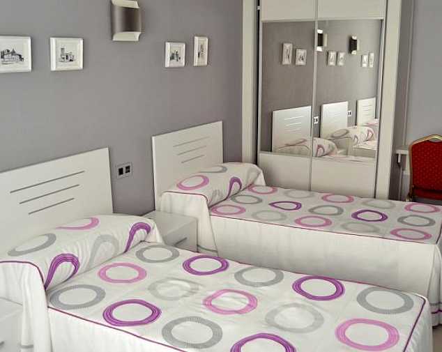 Guesthouses & Inns
