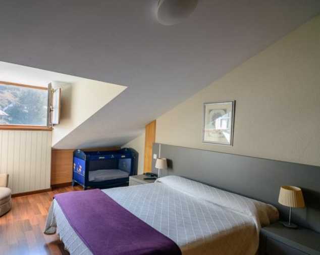 Guesthouses & Inns