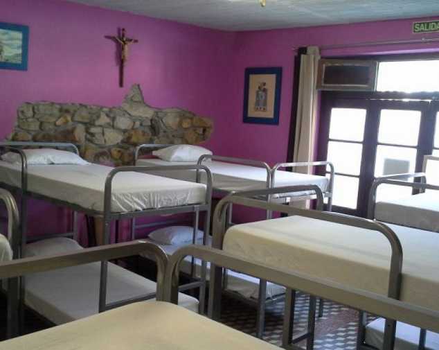 Hostels in Salas