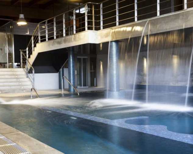Hotels in Xunqueira de Ambia