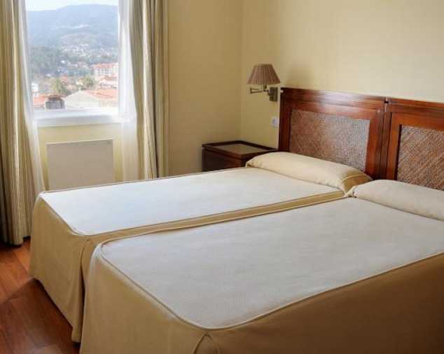 Inns & Guesthouses in Tui