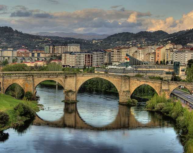 Ourense to Santiago de Compostela Ourense to Santiago de Compostela